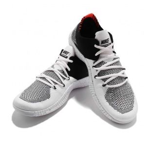 🆕Nike Womens Free Trainer Flyknit 3 - White Black Running Shoes Size 5.5 US